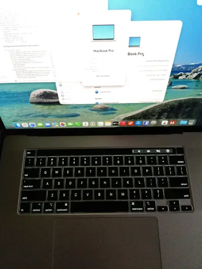 MacBook Pro 16 i9 2.3 64gb SSD 1tb Radeon 5500M 4g - miniatura 2