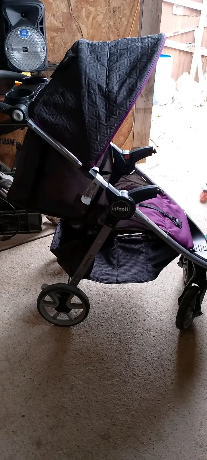Coche y silla de bebé Infanti - 2