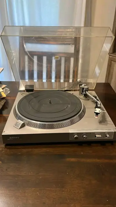 Tocadiscos Sony vintage 212 A - miniatura 1