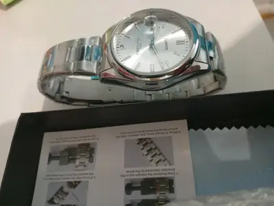 Reloj cronógrafo de acero - miniatura 2
