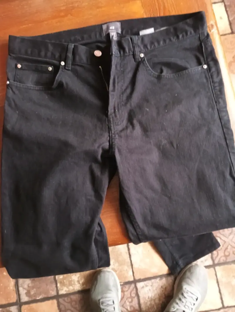 Jeans negros clásicos - 2