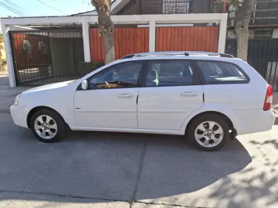 Chevrolet optra 2011 station wagon Limited full eq - miniatura 3
