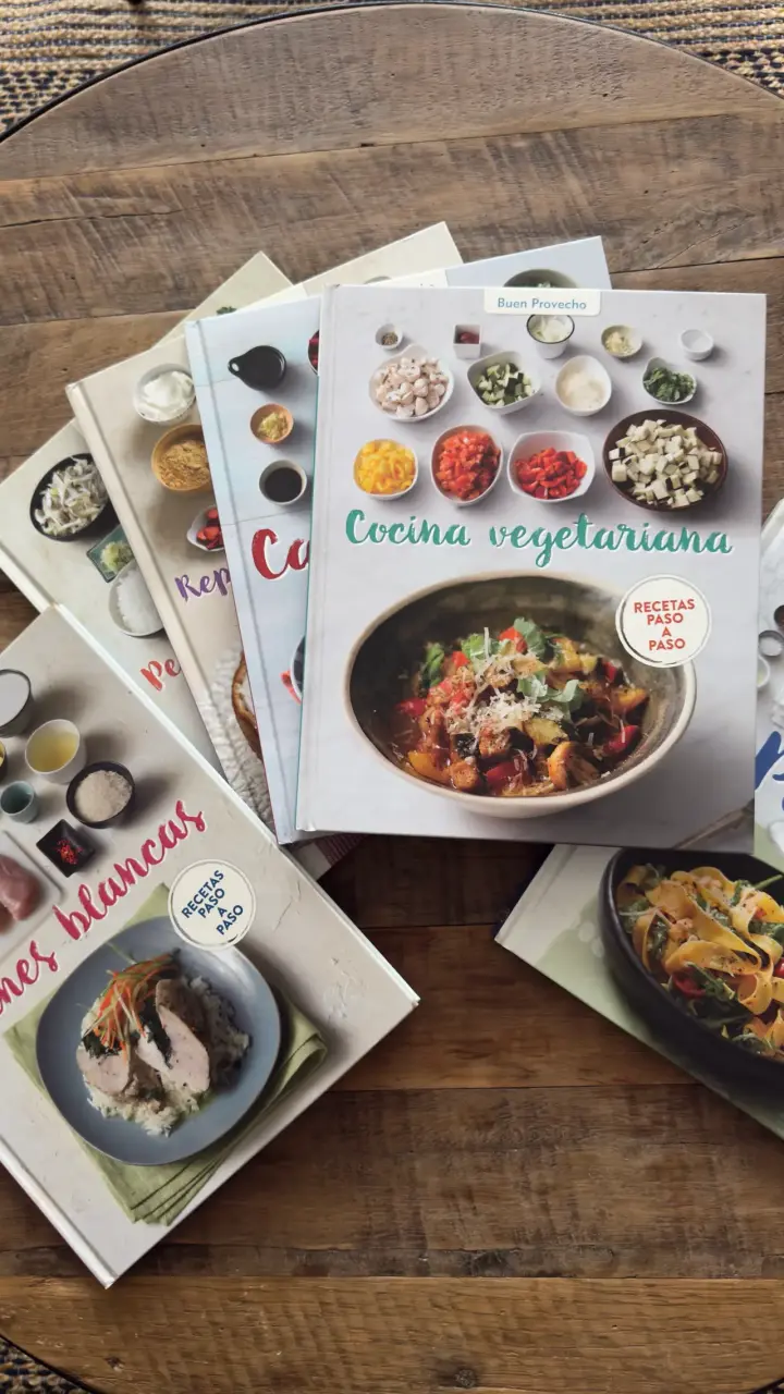 Set de libros de cocina variados - 4