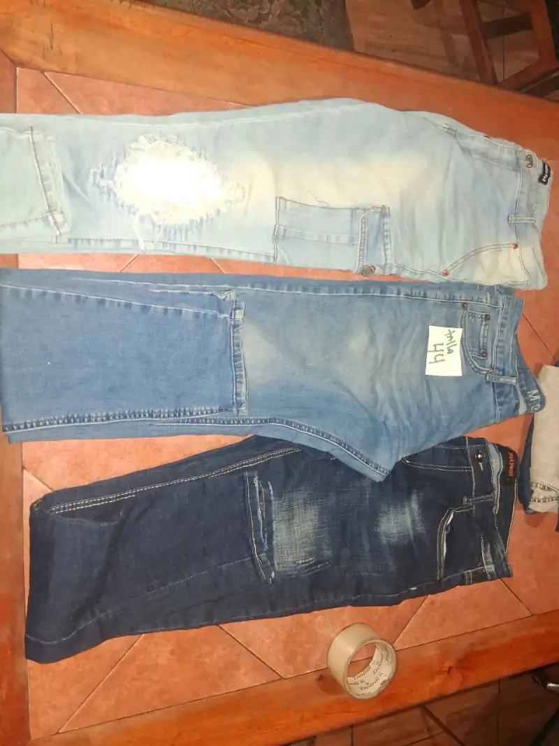 Lote de jeans variados - 2