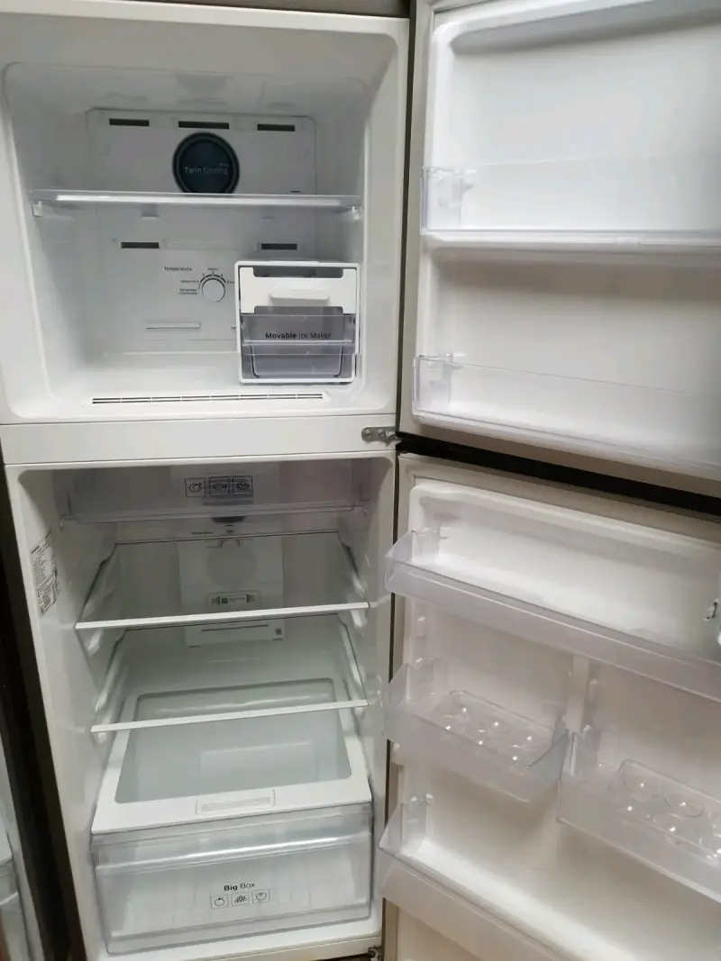 OFertazo Refrigerador Samsung de 300 Litros - 4