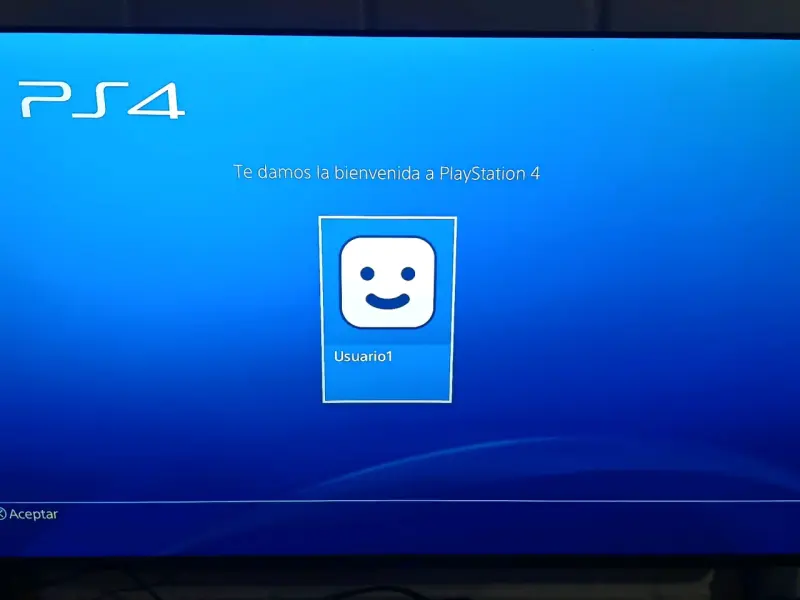 Consola de videojuegos con control - 3