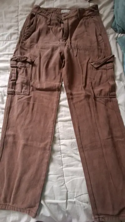 Pantalones cargo marrones - miniatura 1