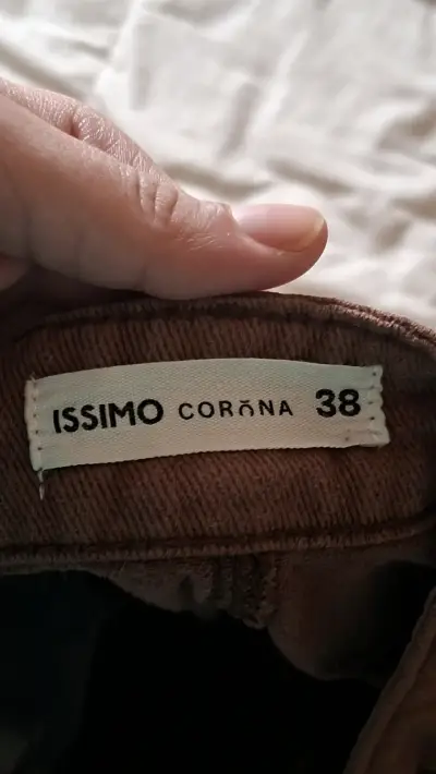 Pantalones cargo marrones - miniatura 2