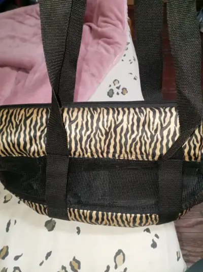 Bolso con diseño animal print - miniatura 1