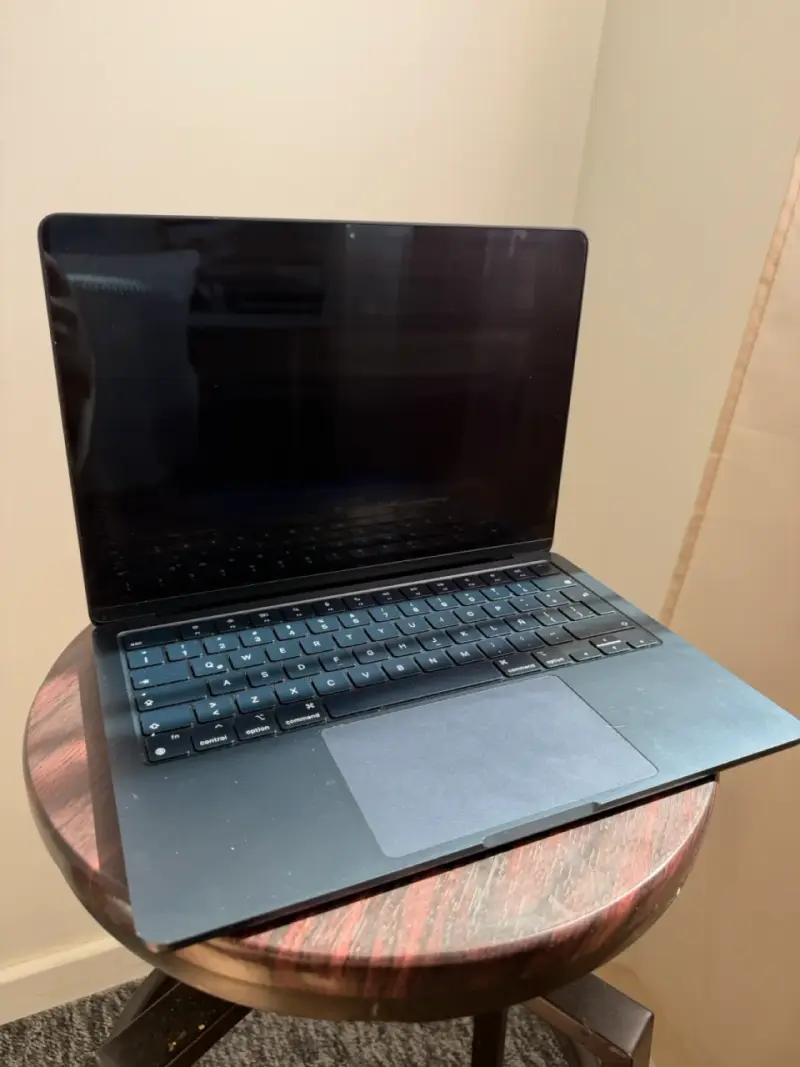 Laptop Apple en buen estado - 2
