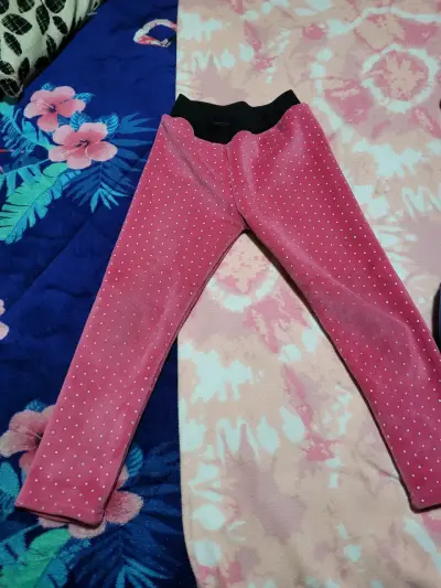 Leggings rosados de puntos - miniatura 1