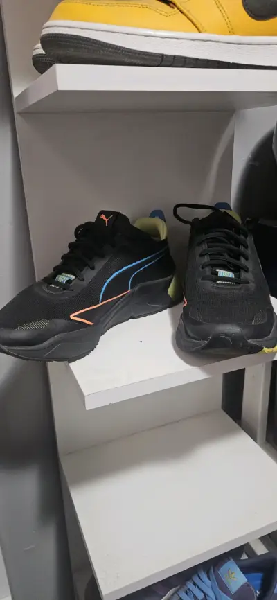 Zapatillas deportivas negras Puma - miniatura 1