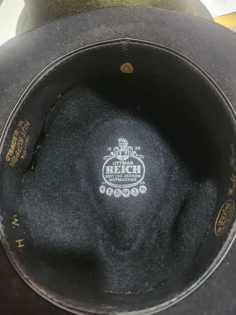 Sombrero de fieltro negro - 4