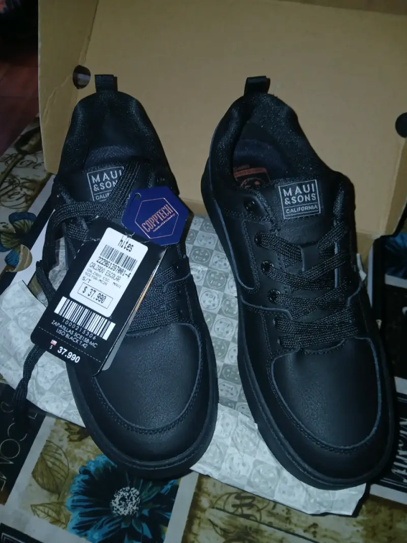 Zapatillas negras Maui & Sons - 1