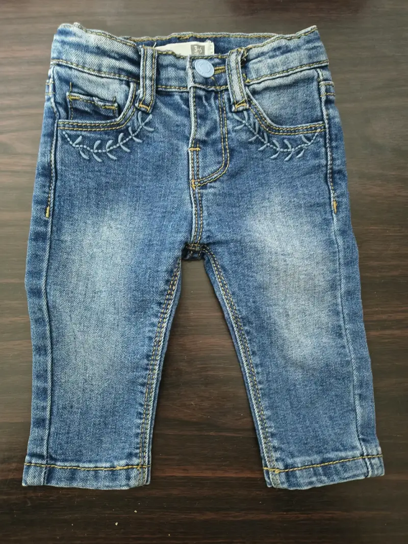 Jeans azul para niños