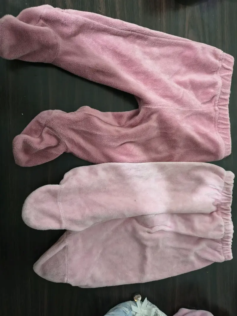 Pijamas de polar rosados para bebé
