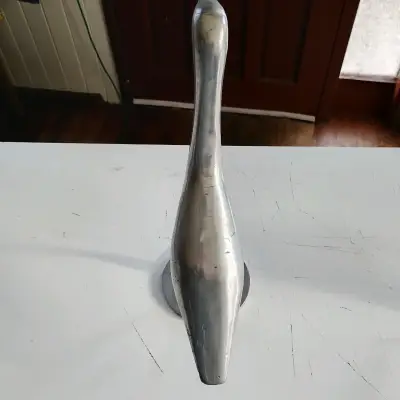 Escultura de pájaro metálico - miniatura 3