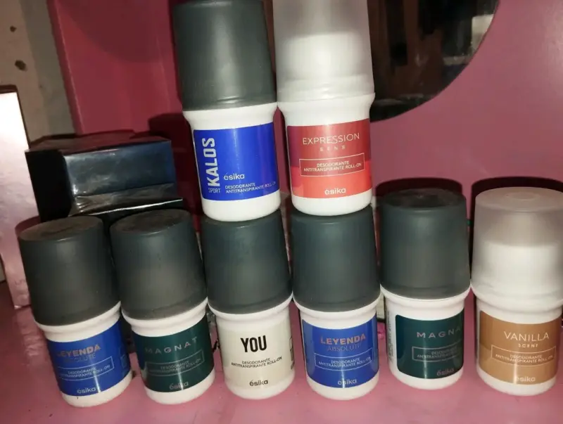Pack desodorantes Ésika roll-on - 2