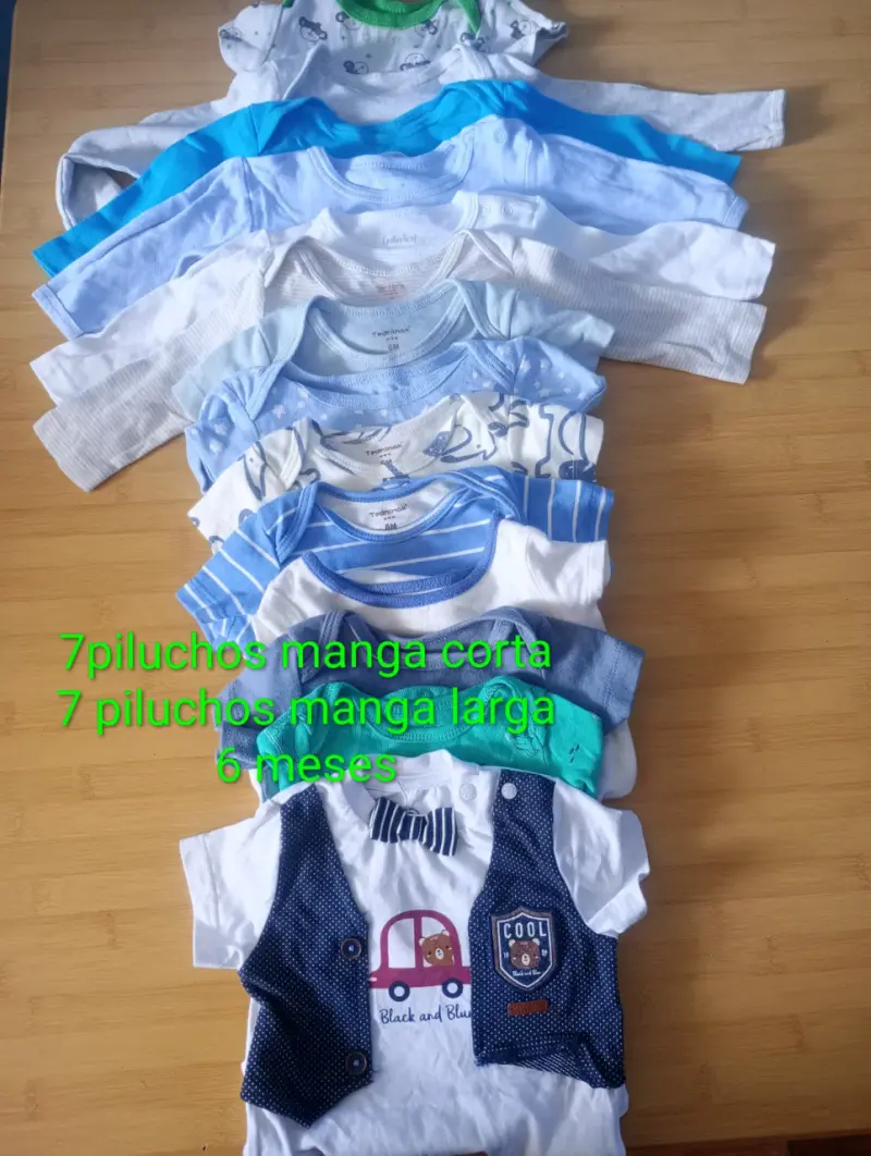 Lote de ropa de bebey - 10