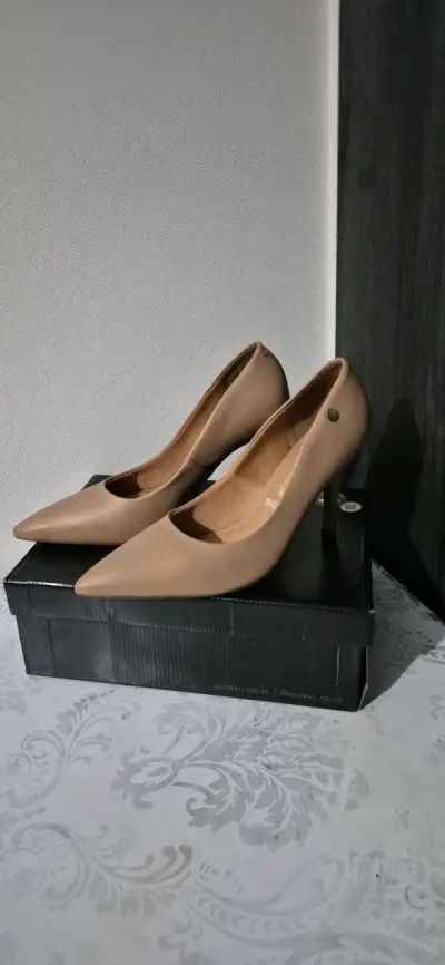 Tacones nude elegantes Vizzano - miniatura 2