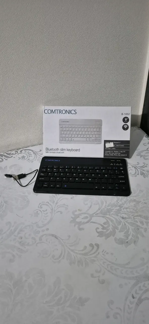 Teclado Bluetooth Comtronics negro