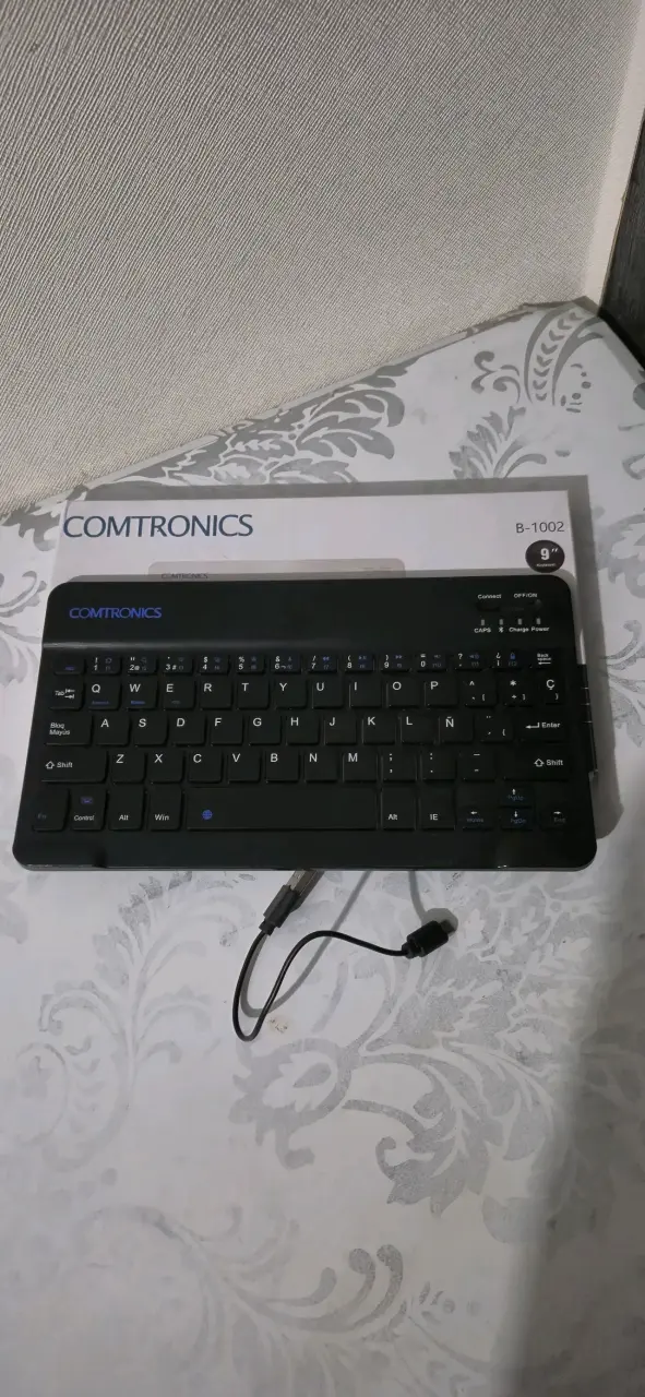 Teclado Bluetooth Comtronics negro - 2