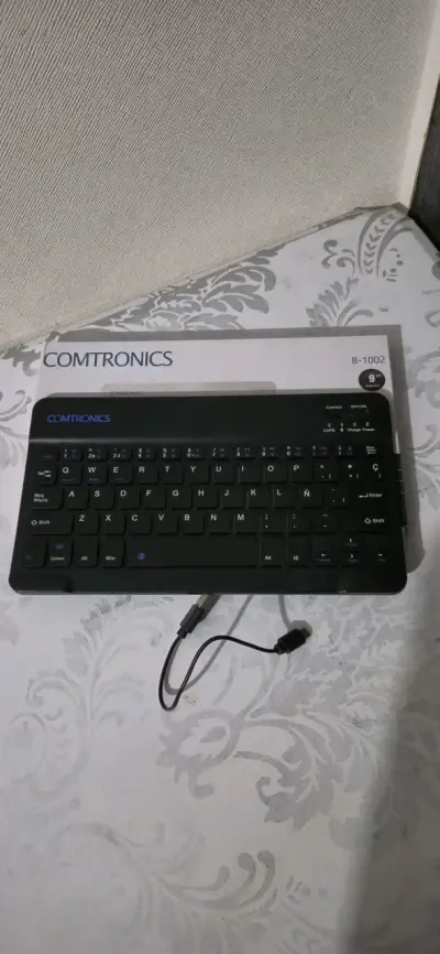 Teclado Bluetooth Comtronics negro - miniatura 2