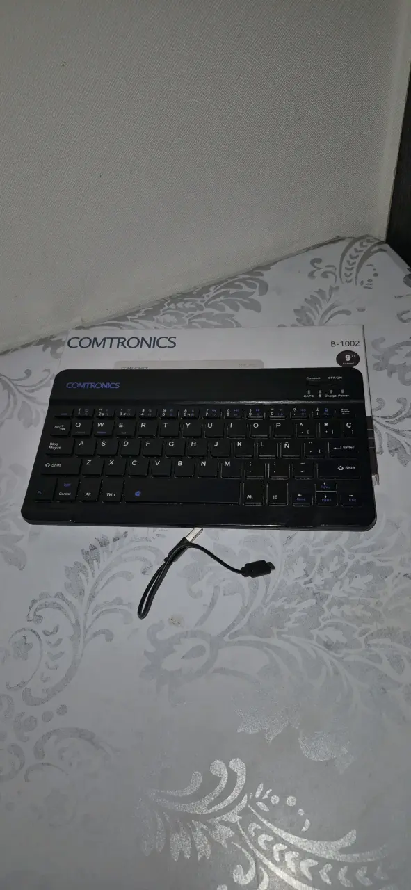 Teclado Bluetooth Comtronics negro - 4