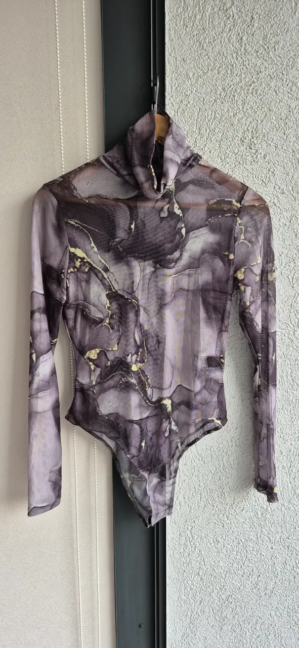 Body estampado transparente