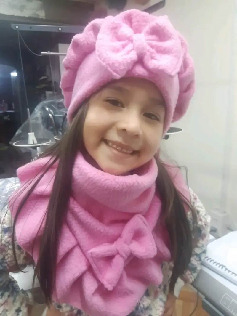 Set gorro y bufanda para niña