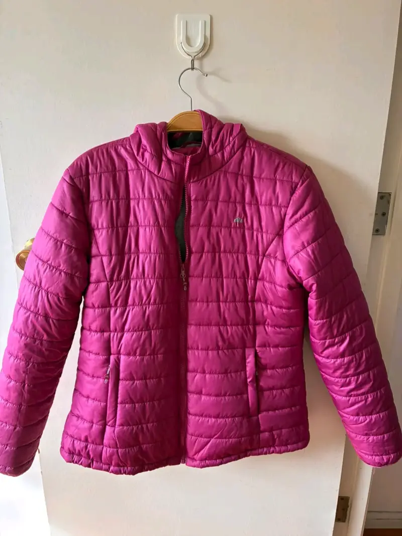 Chaqueta acolchada fucsia
