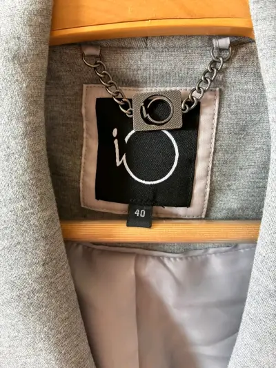 Blazer gris elegante - miniatura 2
