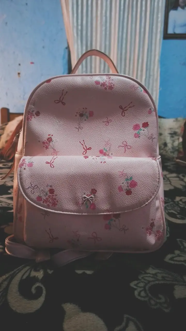 Mochila rosada estampada todo moda - 2