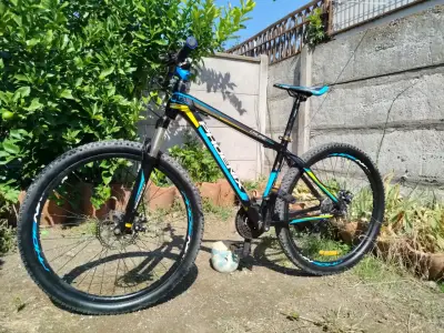 Bicicleta MTB - miniatura 1