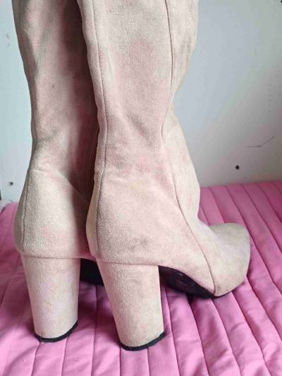 Botas altas de gamuza beige - miniatura 2
