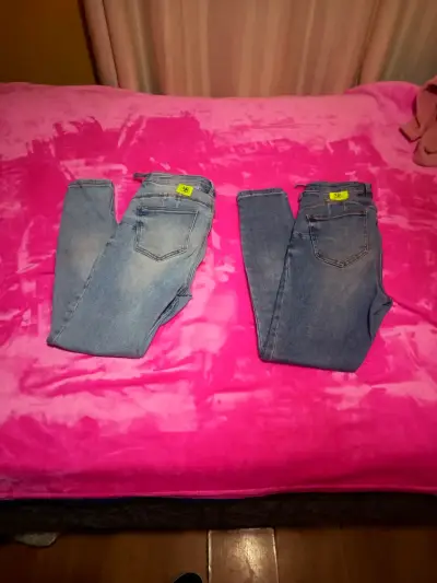 Jeans azules talla 34,36 y 38 - miniatura 1
