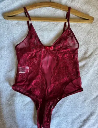 Body de encaje rojo talla s - miniatura 1