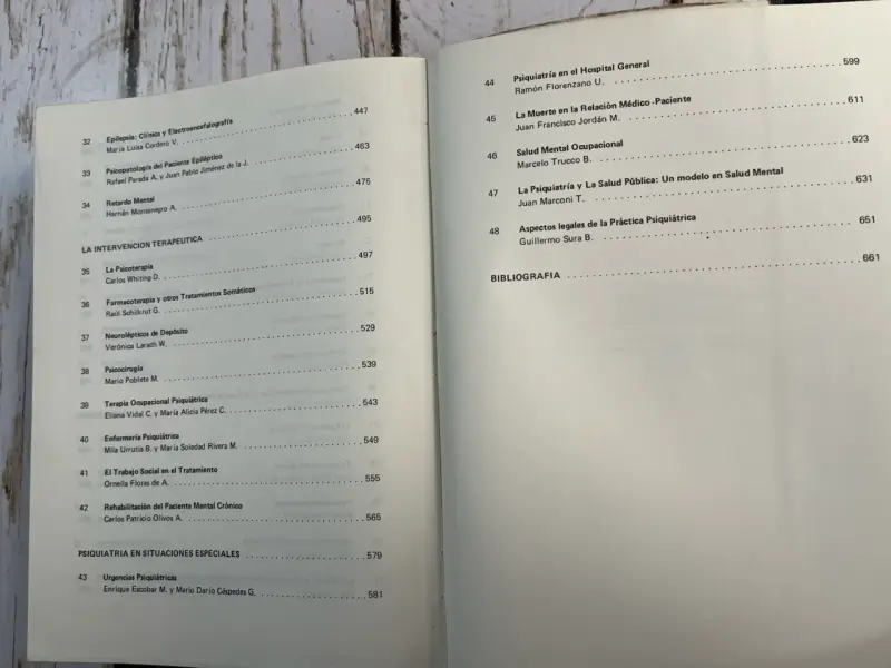 Libro Psiquiatría / Gomberoff Jiménez / 1982 - 5
