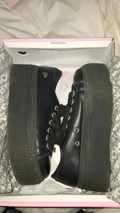 Zapatillas negras plataforma - miniatura 1