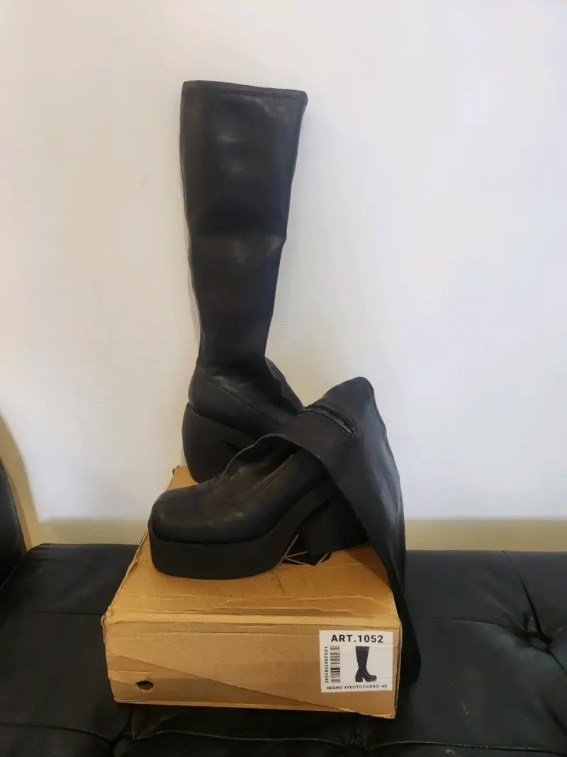 Bota negra de plataforma alta Cmoran - 2