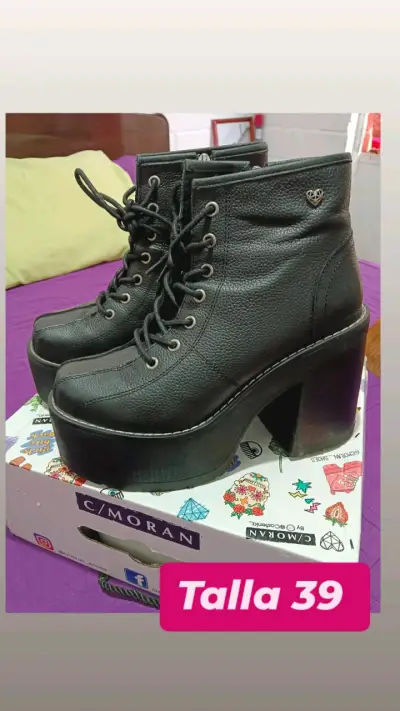 Botines negros con plataforma - miniatura 1