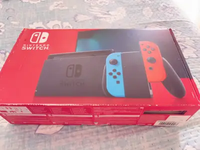 Nintendo Switch con caja original - miniatura 1