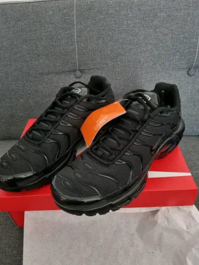 Zapatillas NIKE AIR MAX PLUS TN - miniatura 1