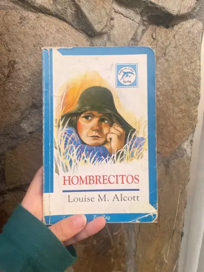 Libro Hombrecitos Louise M. Alcott - miniatura 1
