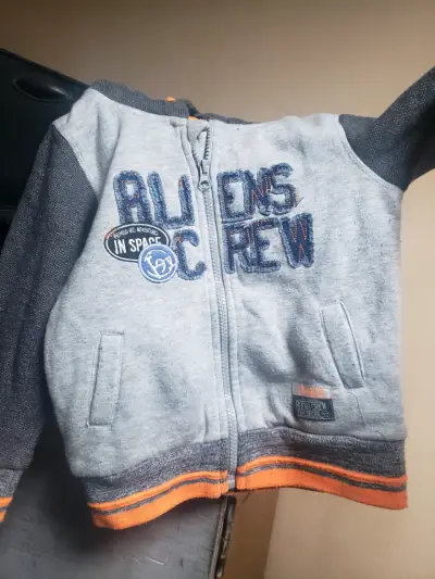 Vendo bolsa de ropa infantil - miniatura 1