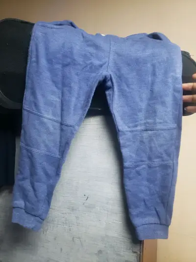 Vendo bolsa de ropa infantil - miniatura 2