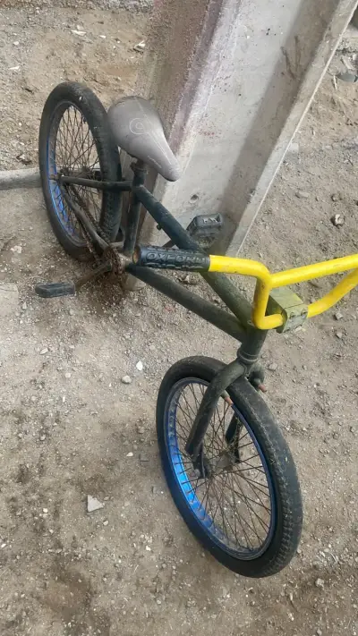 Bicicleta mountain bike verde - miniatura 5