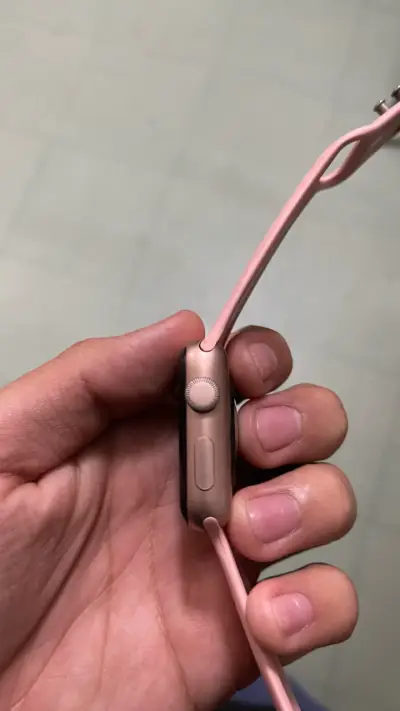 Apple watch S3 rose gold 42mm  funcionando - miniatura 3