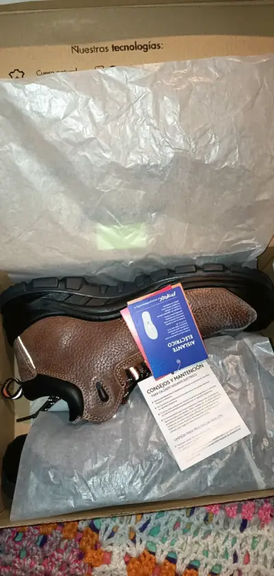 Botas de seguridad marrones - miniatura 1