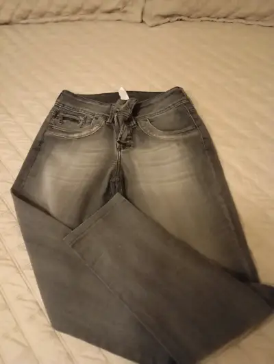 Jeans gris deslavados - miniatura 3
